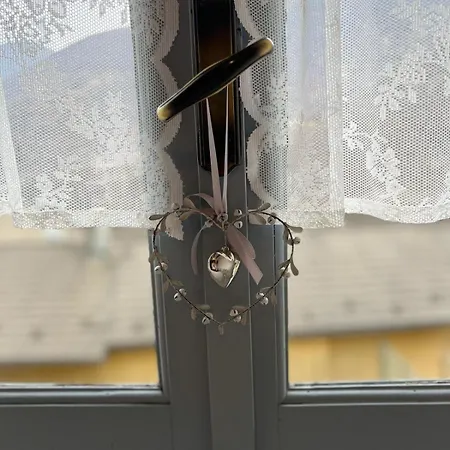 Bnbook Ca Du Val דירה Falmenta