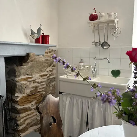 Bnbook Ca Du Val דירה Falmenta